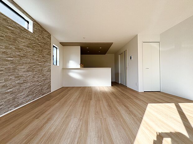 空気感という居心地の良いBGMは、暮らしのステージを彩り、心からのやすらぎと満足感を与えてくれます。