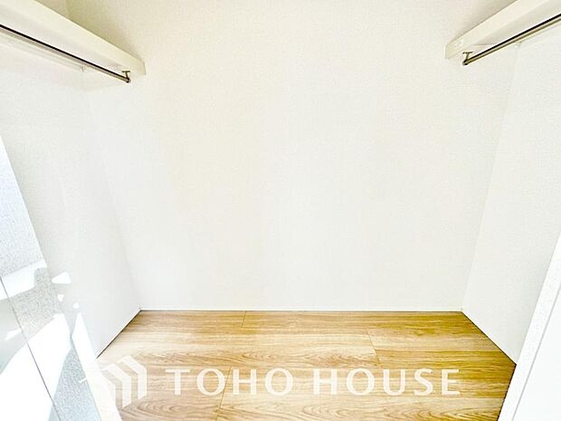 お子様のおもちゃやゴルフバック等、大きなお荷物をお持ちの方やお荷物が多い方でも安心のスペースです。