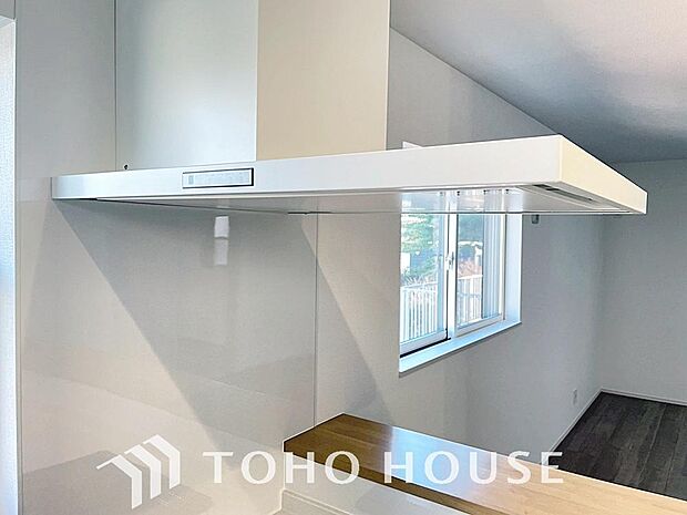 そのスタイリッシュな見た目からインテリアの一部としてもデザイン性が重視されてます。掃除のし易さも◎。