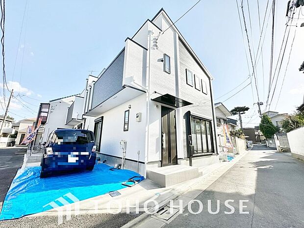 陽光に愛され、家族に包まれた本邸宅は、どんなに月日が経ってもオンリーワンに輝き続けます。