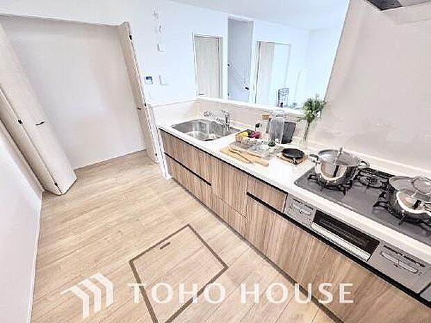 広々としたキッチンスペースで作業ができると、毎日のお料理も楽しくできそうですね。