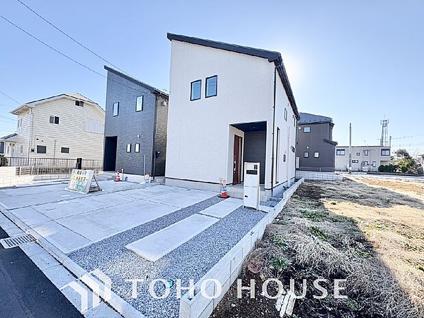 実際に生活する側に立って設計した工夫が要所要所に感じられるキメ細やかさがこの邸の魅力の一つです。