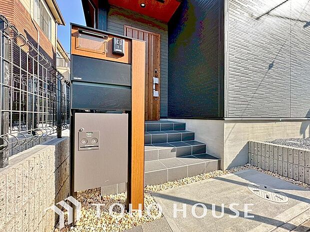 留守でも荷物が受け取れるため、再配達依頼する必要がないので待つ必要がなく時間を有効に使えます。