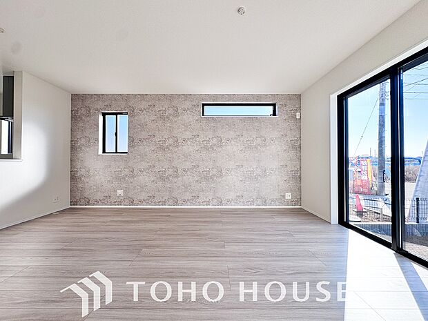 家は、ただ生活する場ではなく、笑顔の毎日、安らぎの日々のために、暮らしを愉しく、快適にする場所。