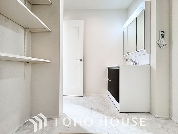 平日の朝であっても、落ち着きとくつろぎを感じられる。時間に余裕とゆとりを持たせます。