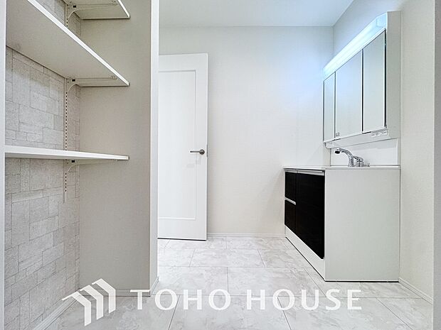 平日の朝であっても、落ち着きとくつろぎを感じられる。時間に余裕とゆとりを持たせます。