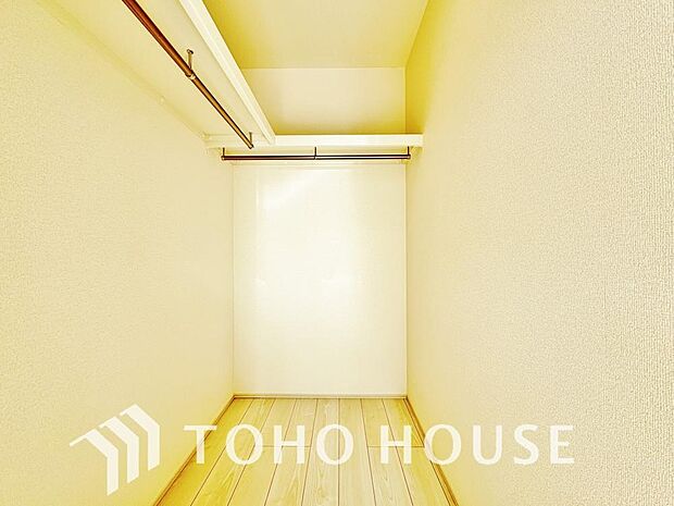 たっぷりと荷物を入るよう広々としたウォークインクローゼットを完備、使い勝手の良さを追求しております。