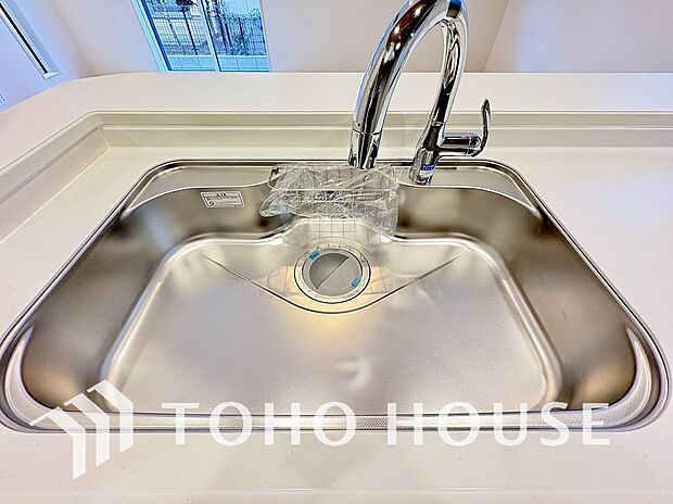 クリアな水が毎日使え、見た目にもスマートな浄水器一体型。お米を炊いたりする際には浄水機能をつかうこともできて、人気の商品です。