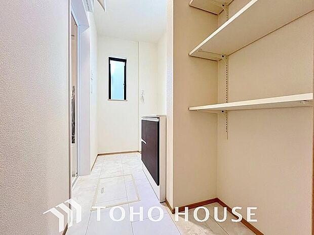 平日の朝であっても、落ち着きとくつろぎを感じられる。時間に余裕とゆとりを持たせます。