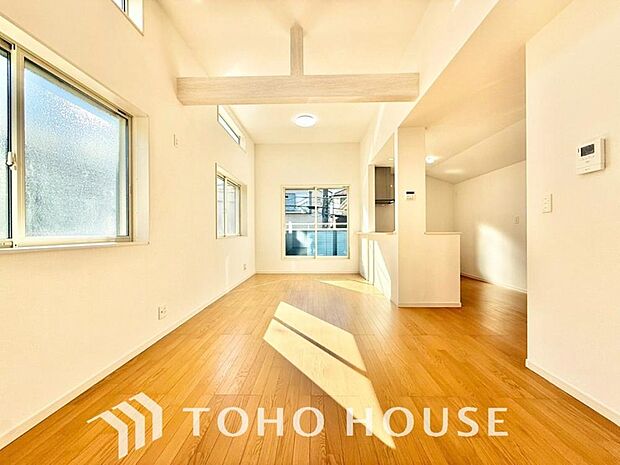 家は、ただ生活する場ではなく、笑顔の毎日、安らぎの日々のために、暮らしを愉しく、快適にする場所。