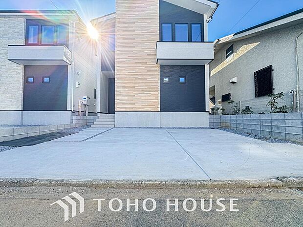 自転車やバイクなど、ゆとりのある敷地で置き場所に困ることはないでしょう。