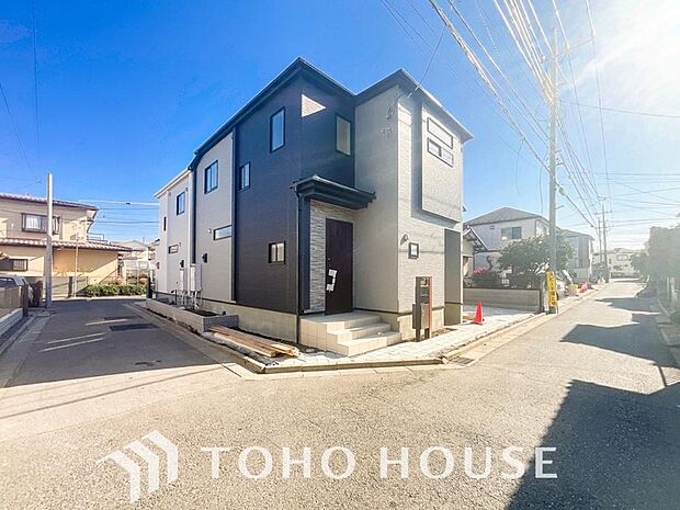 陽光に愛され、家族に包まれた本邸宅は、どんなに月日が経っても【オンリーワン】に輝き続けます。