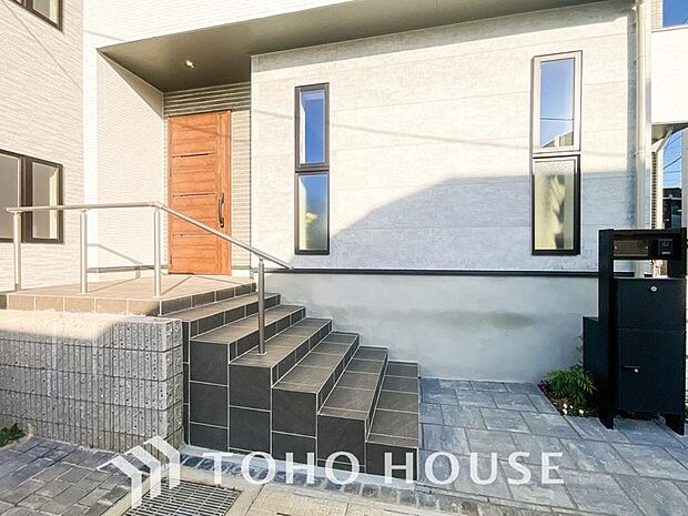 この場所には「希望」と「優越」で包み込んでくれる「特別」な空間があります。