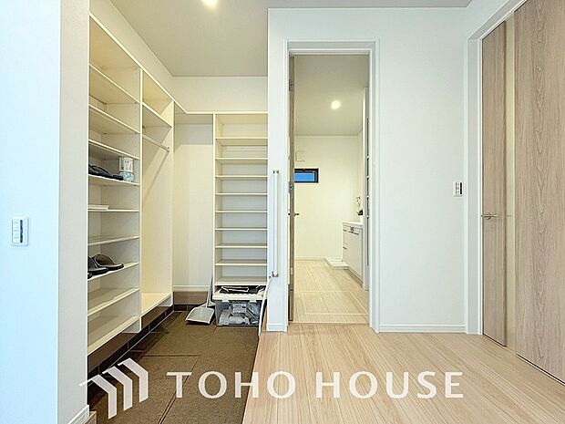 清潔感が溢れ、訪れる者すべてを「安らぎ」と「充実」で包み込みます。