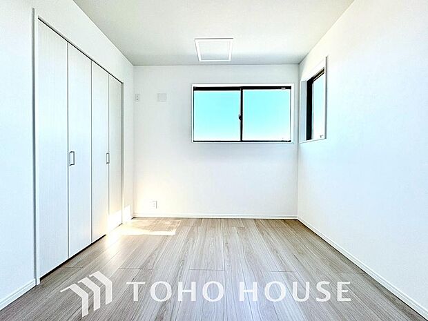 暖色系の照明は、心理的にも落ち着きを得られやすいそうです。