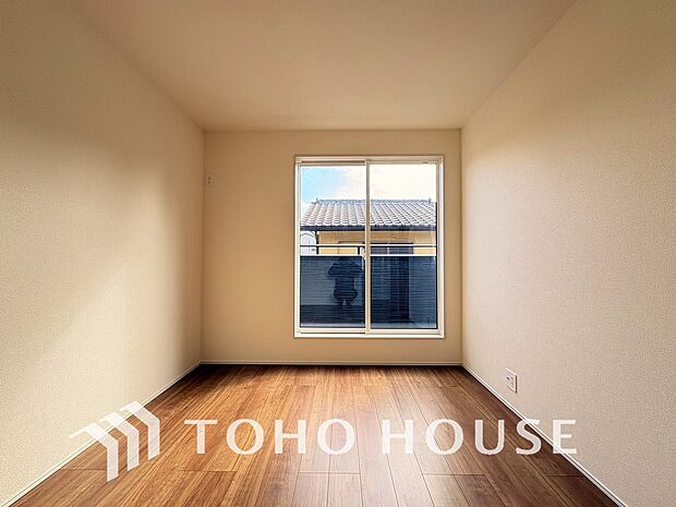 家具の配置がしやすい室内。趣味の部屋としても十分な広さを確保しており、快適にお使いいただけます。