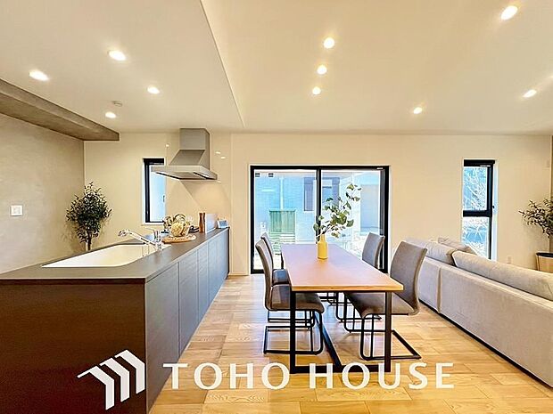 物件の陽当りや通風、周辺環境や街並みなど、資料には掲載していない情報をぜひ現地でご確認ください。