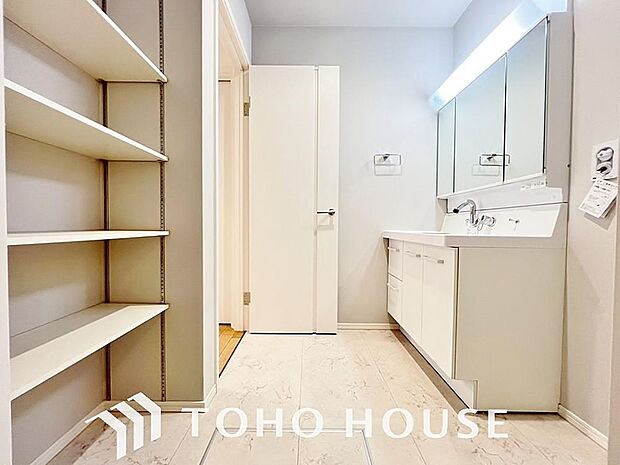 平日の朝であっても、落ち着きとくつろぎを感じられる。時間に余裕とゆとりを持たせます。