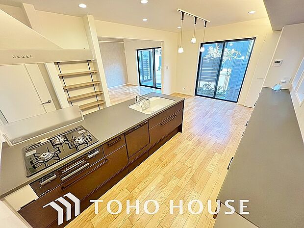 物件の陽当りや通風、周辺環境や街並みなど、資料には掲載していない情報をぜひ現地でご確認ください。