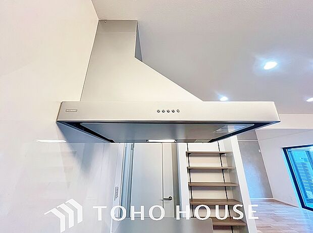 そのスタイリッシュな見た目からインテリアの一部としてもデザイン性が重視されてます。掃除のし易さも◎。