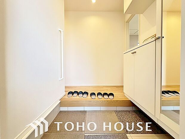 清潔感が溢れ、訪れる者すべてを「安らぎ」と「充実」で包み込みます。