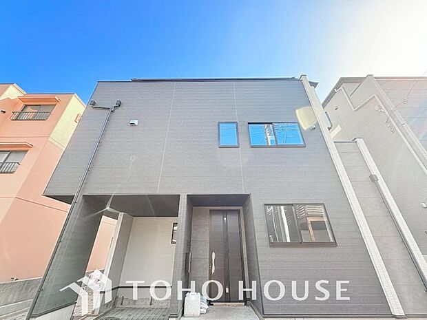 建物の居住性に拘った邸宅は「落ち着き」と「安らぎ」と「快適」を実現してくれます。