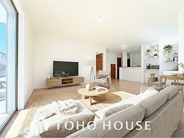 作り手の「気持ちの良いリビングでお過ごししていただきたい」という思いを感じさせます。 ※家具・家電はCGです。