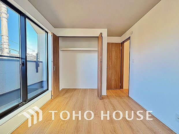 心と体をゆったりと安らげる主寝室。寝室のゆとりが大きい分だけ、暮らしの安らぎは深まります。