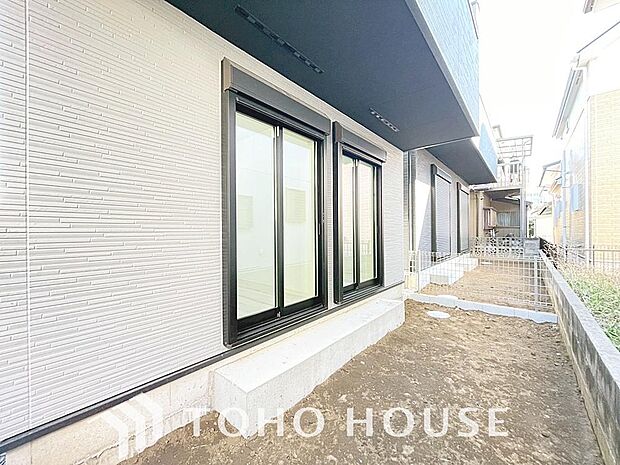 ここに住まう方々へ余すこと無く太陽の恵みを届けられるように計画・設計されております。