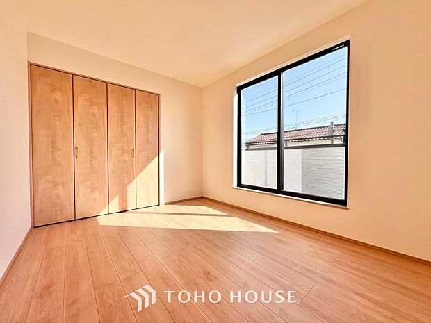 生活感を感じない空間では落ち着く事はできません。絶妙な雰囲気、配色、素材感を意識してコーディネート。