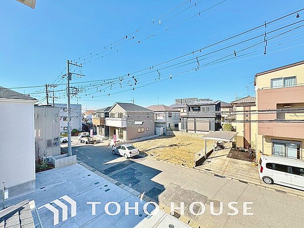 忙しく過ぎゆく日常を置き去るほど、ゆったりした時間が流れる住環境です。