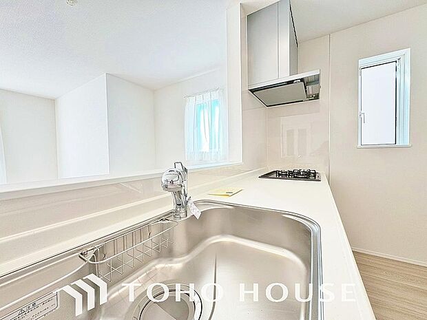 浄水と原水をボタン一つで切り替えられる浄水器一体型水洗。近年主流になりつつある人気の設備です。