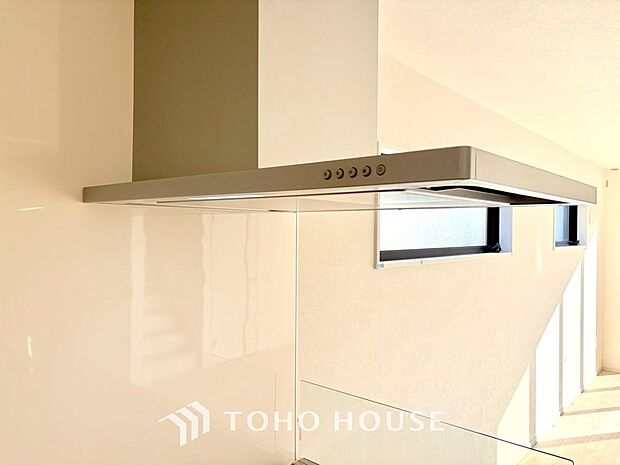 そのスタイリッシュな見た目からインテリアの一部としてもデザイン性が重視されてます。掃除のし易さも◎。