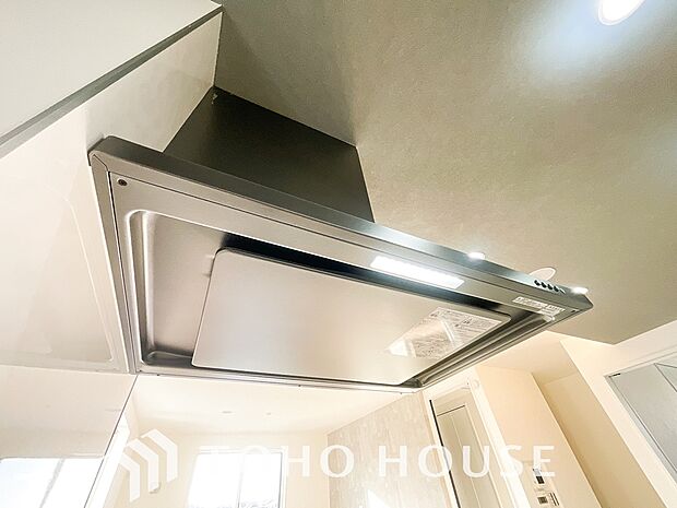 そのスタイリッシュな見た目からインテリアの一部としてもデザイン性が重視されてます。掃除のし易さも◎。