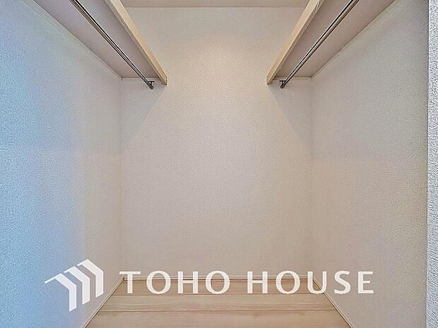 たっぷりと荷物を入るよう広々としたウォークインクローゼットを完備、使い勝手の良さを追求しております。