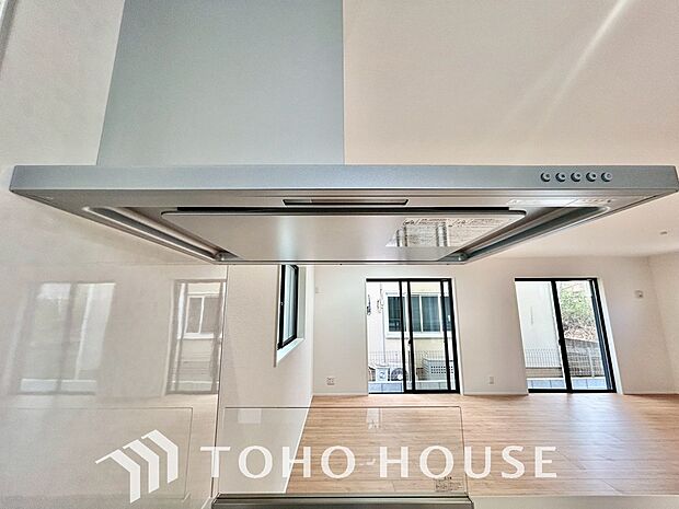 そのスタイリッシュな見た目からインテリアの一部としてもデザイン性が重視されてます。掃除のし易さも◎。