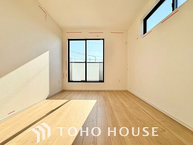 心と体をゆったりと安らげる主寝室。寝室のゆとりが大きい分だけ、暮らしの安らぎは深まります。