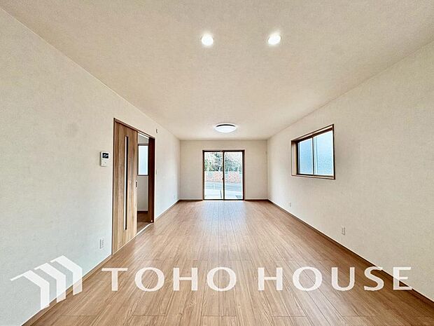 家は、ただ生活する場ではなく、笑顔の毎日、安らぎの日々のために、暮らしを愉しく、快適にする場所。