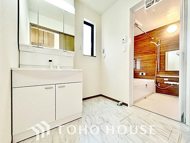 平日の朝であっても、落ち着きとくつろぎを感じられる。時間に余裕とゆとりを持たせます。