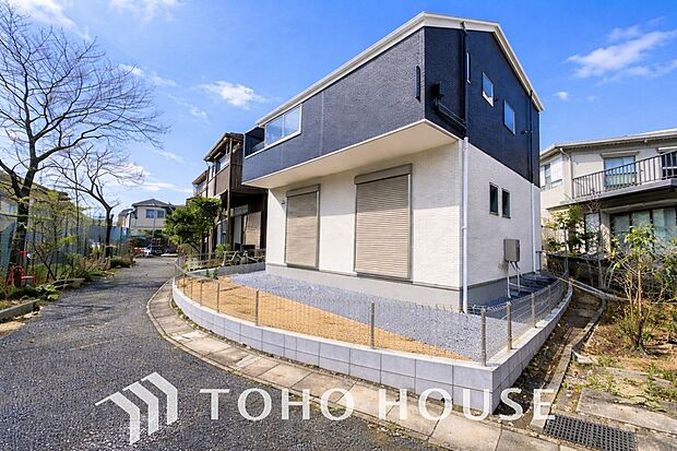 部屋の雰囲気や広さ、眺望、住宅設備の使い勝手など住み心地をしっかり考えられております。