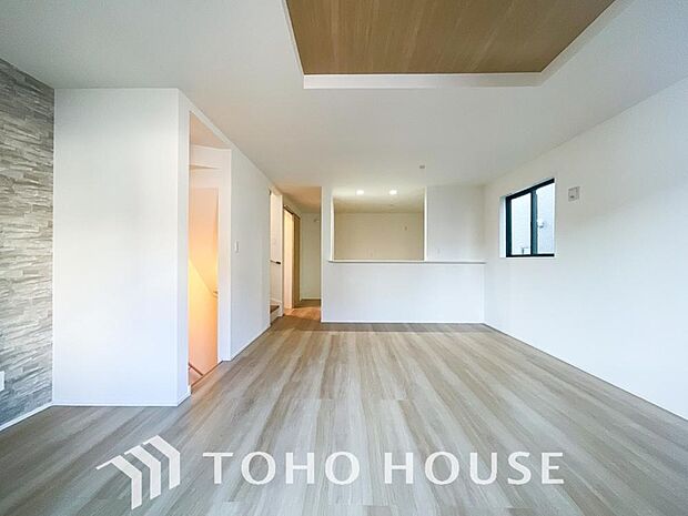 家は、ただ生活する場ではなく、笑顔の毎日、安らぎの日々のために、暮らしを愉しく、快適にする場所。