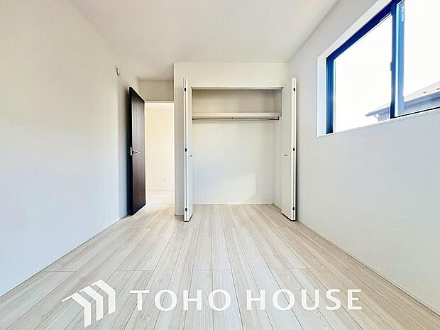 暖色系の照明は、心理的にも落ち着きを得られやすいそうです。