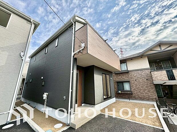 おしゃれな雰囲気や自然の潤い、親しみやすさといった個性を、街に新たな価値を齎し続けることでしょう。