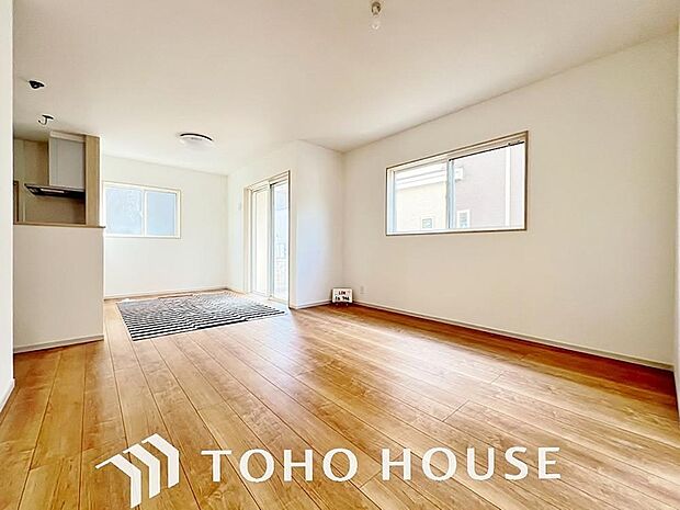 造りこんだ空間演出の妙が生み出す光と質のハーモニーはこの住宅のクオリティの良さを実感させてくれます。