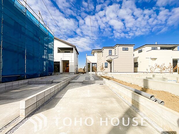 自転車やバイクなど、ゆとりのある敷地で置き場所に困ることはないでしょう。