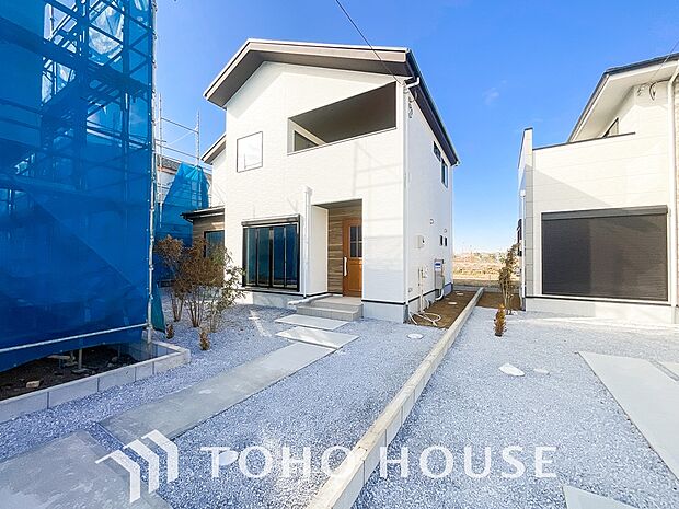 忙しく過ぎゆく日常を置き去るほど、ゆったりした時間が流れる住環境です。