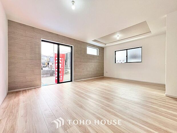 造りこんだ空間演出の妙が生み出す光と質のハーモニーはこの住宅のクオリティの良さを実感させてくれます。