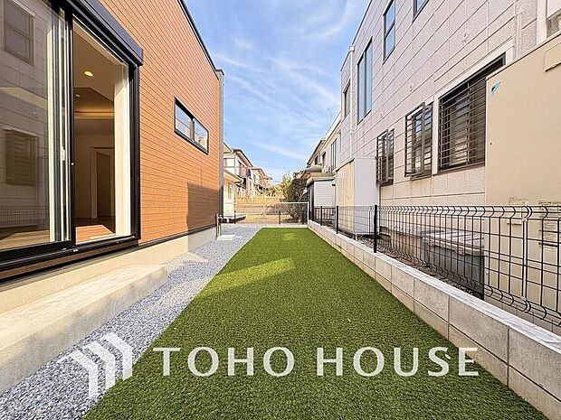 めまぐるしく過ぎ行く日々の中で、休息と癒しを提供してくれる空の下のプライベート空間があります。