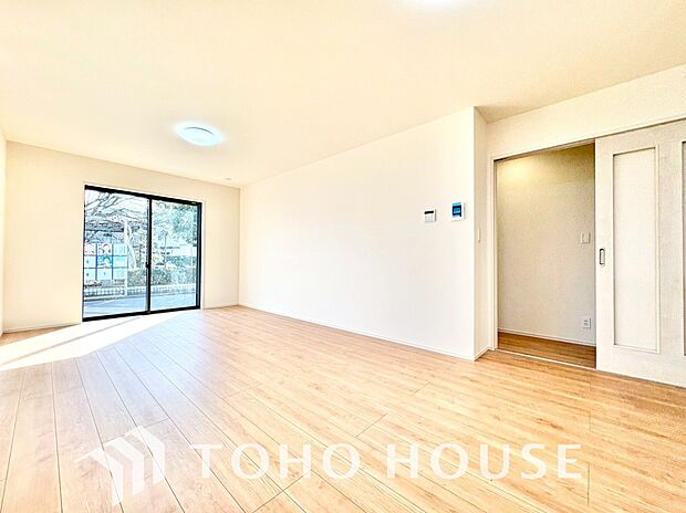 家は、ただ生活する場ではなく、笑顔の毎日、安らぎの日々のために、暮らしを愉しく、快適にする場所。