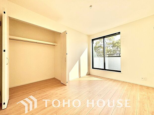 生活感を感じない空間では落ち着く事はできません。絶妙な雰囲気、配色、素材感を意識してコーディネート。